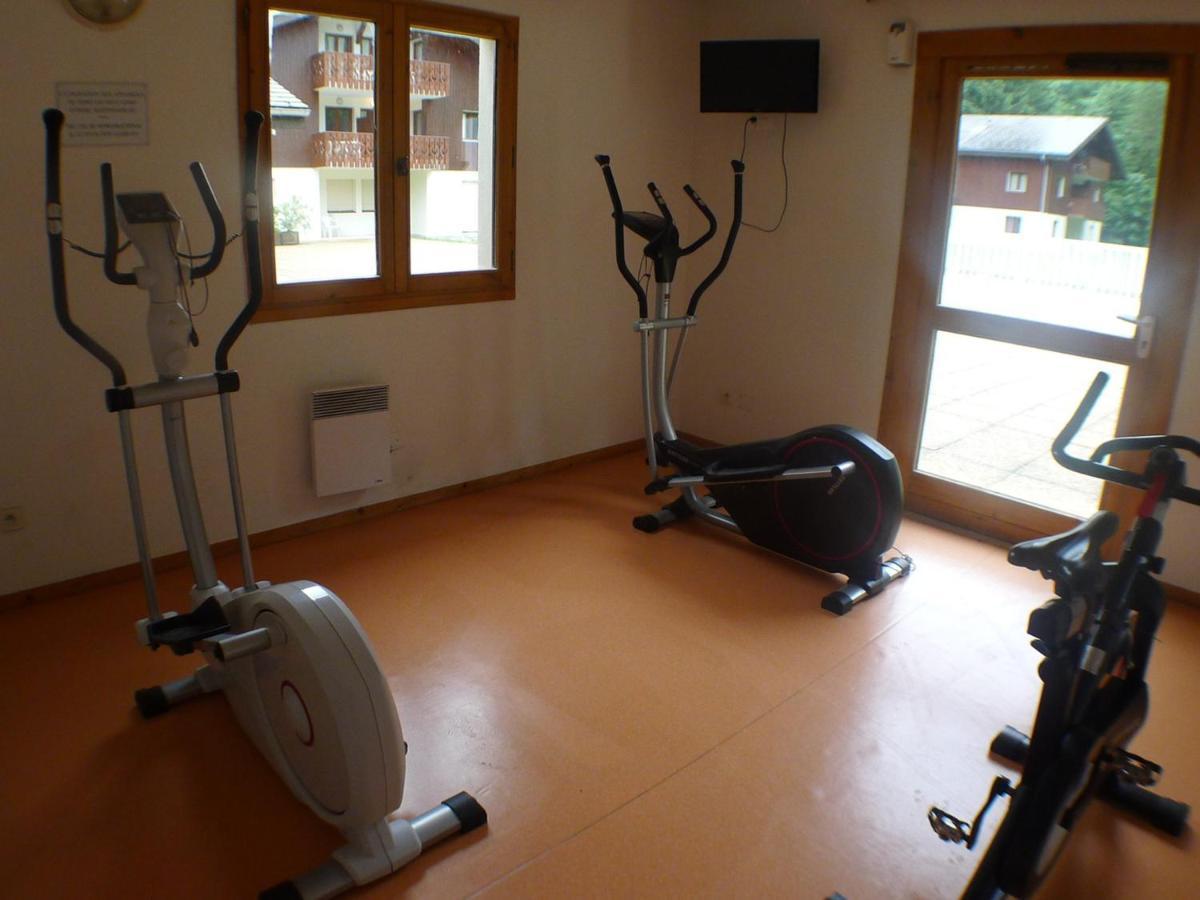 Appartement Cosy Avec Piscines, Parking Et Wifi A Samoens - Fr-1-629-32 Exterior foto